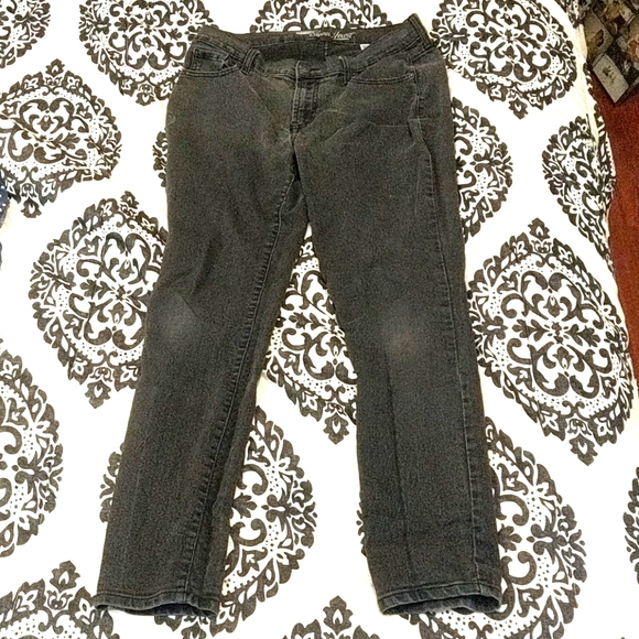 Faded Black Jeans - Picture 2 of 3